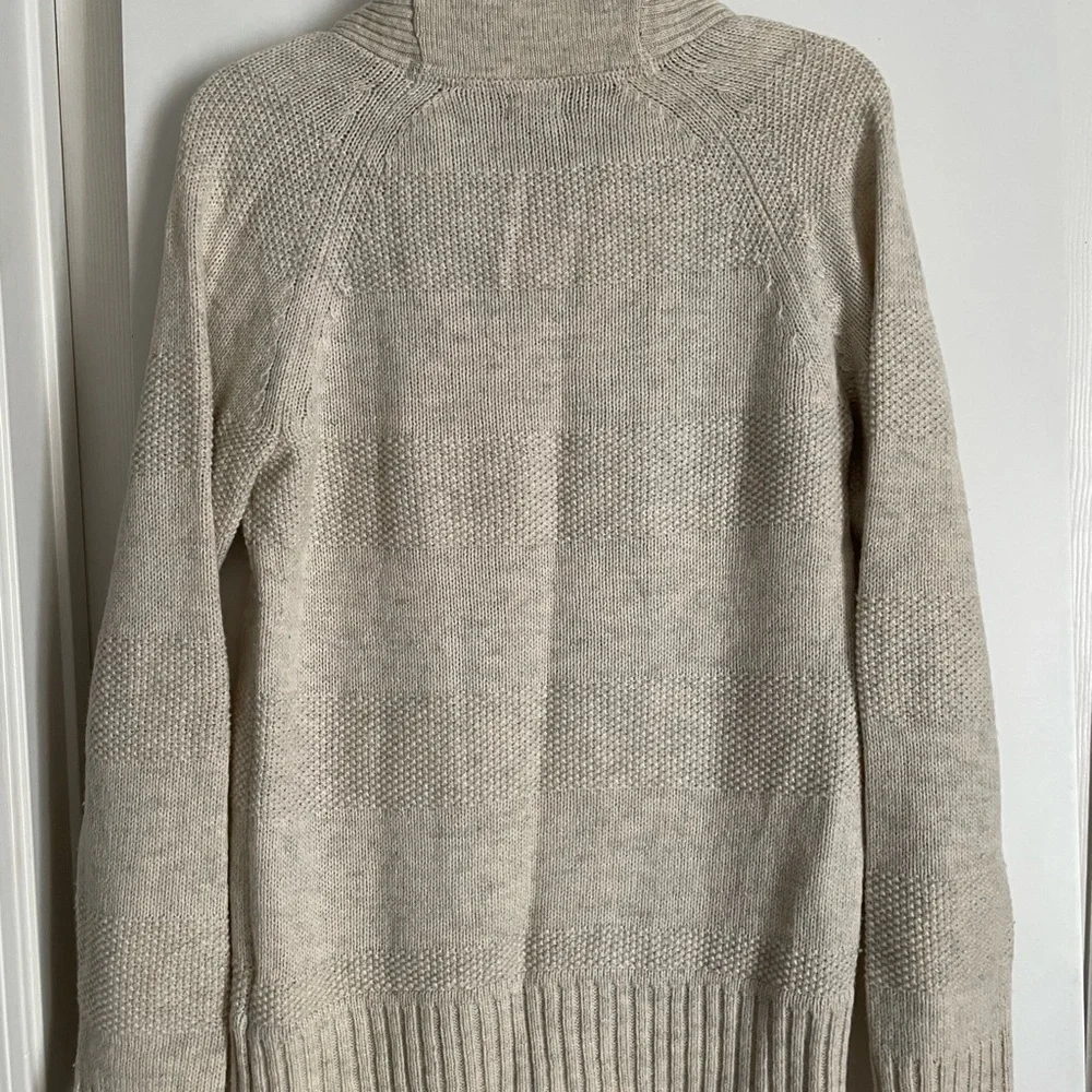 H&M Wool Blend Knit Pullover Sweater Natural Tan NWOT